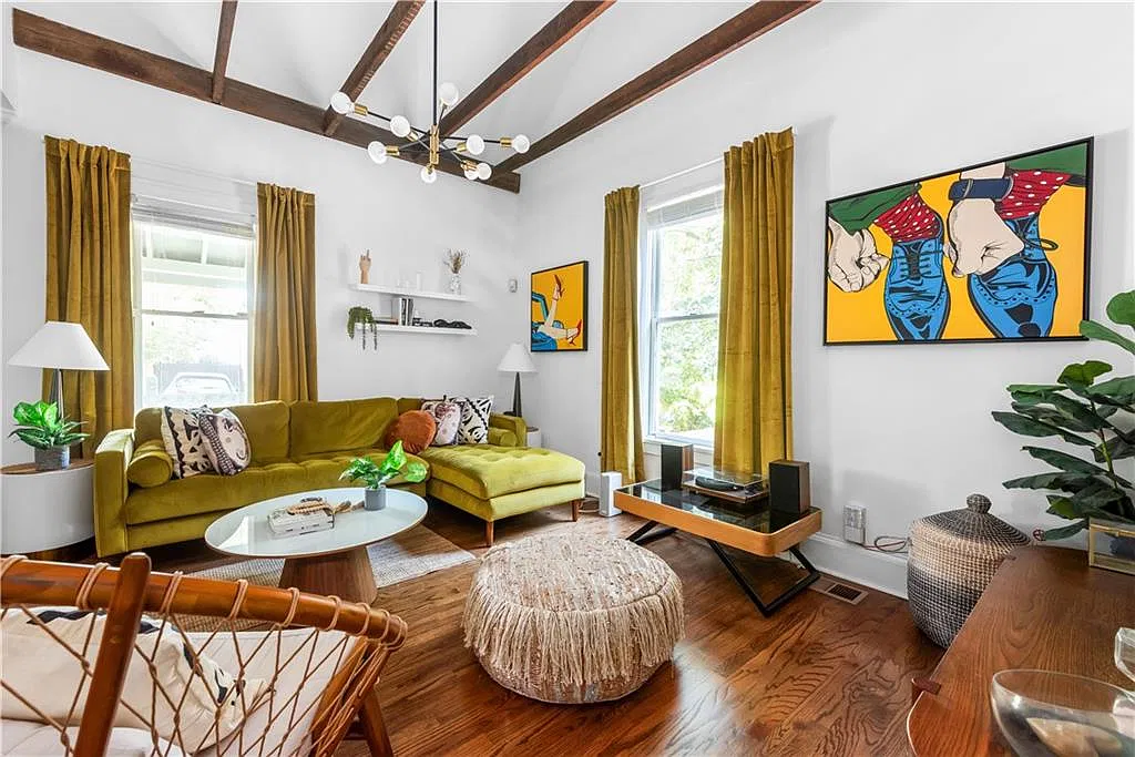 3 bed, 2.0 bath, 1500 sqft, $5,000 — Photo 3