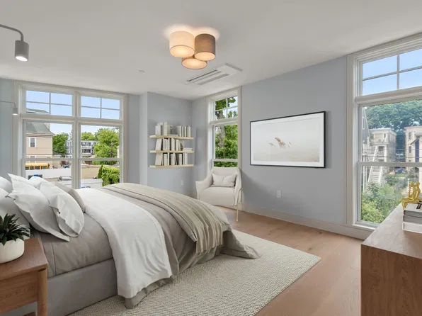 37 Pearl St Unit 6, Dorchester, MA 02125