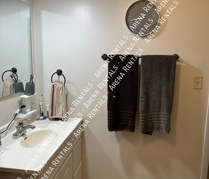 109 Pennsylvania Ave #2 — Photo 10