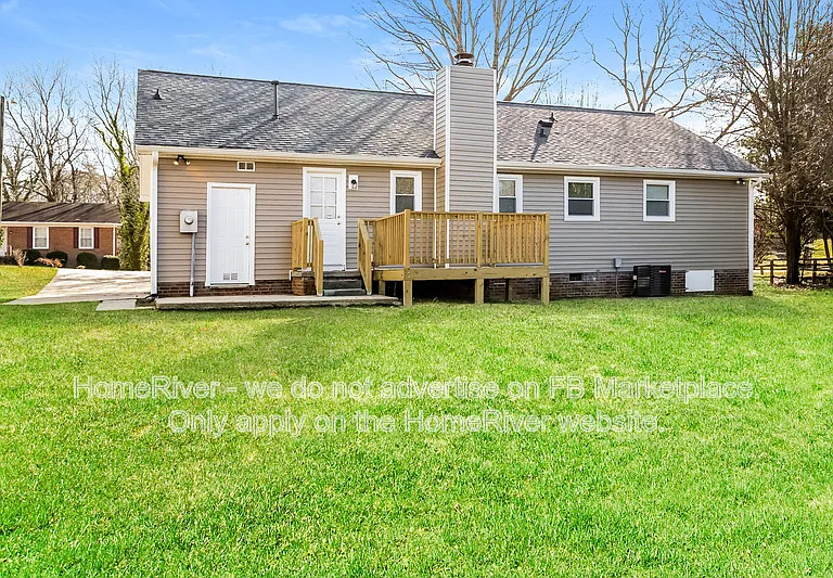 703 Woodlake Dr — Photo 14