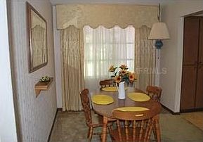 5th image of 4818 Lynn Oaks Cir