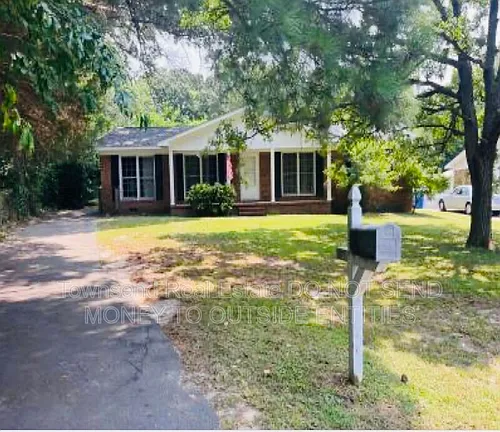 2213 Stanton St Photo 1