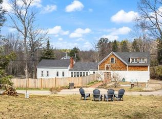 365 Stage Rd, Nottingham, NH 03290