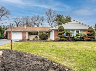 20 Dahlia Rd, Somerset, NJ 08873