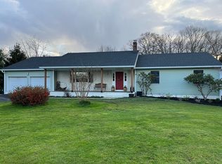 115 Hoffman Rd, Monroe Township, NJ 08831