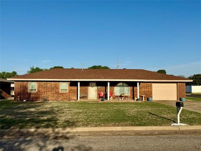 837 N Blake Ave, Hydro, OK, 73048