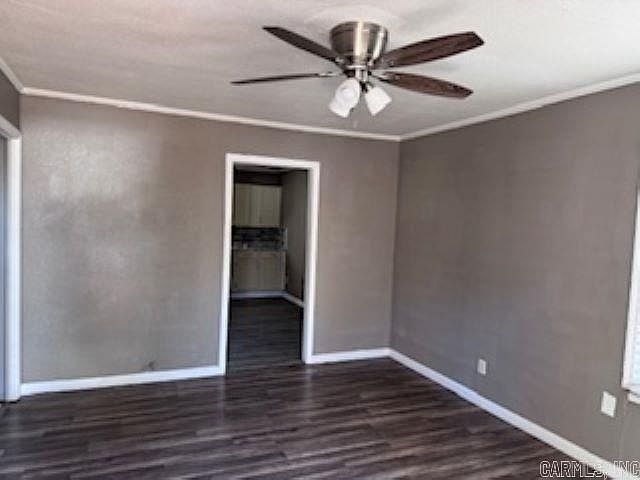 2nd image of 809 Louis St