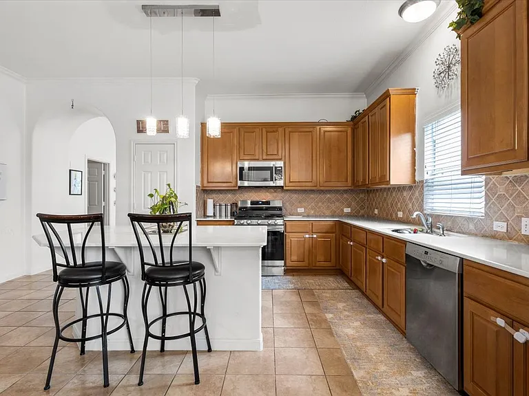 3512 Shellcastle Ln — Photo 6
