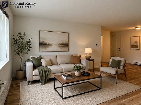 5th image of 13 Embassy Rd #360