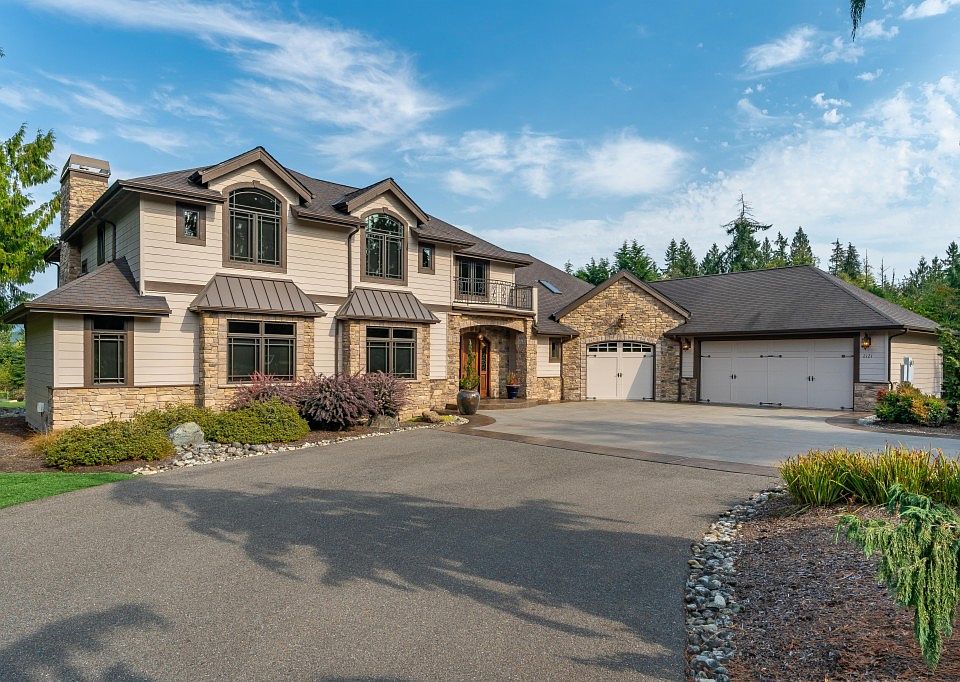 1st image of 2121 183rd Ave SE