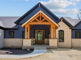 593 Old Colony Rd, Defiance, MO 63341