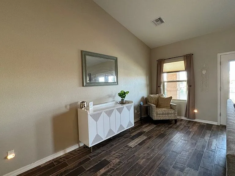 2061 E Lago Grande Pl — Photo 11