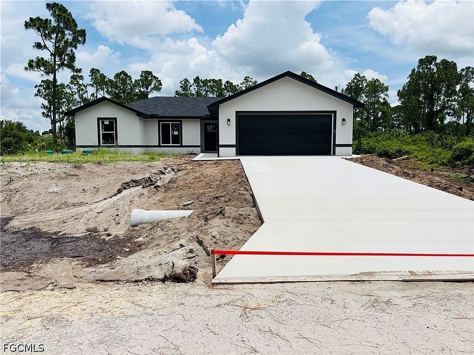 1st image of 1131 Plantation Rd