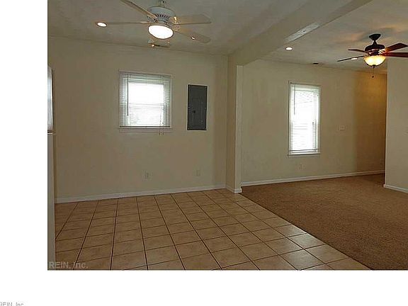 4th image of 70 Elm Ave #B