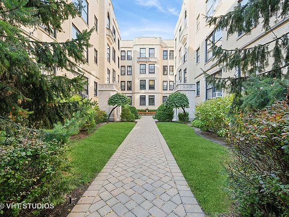 2nd image of 3600 N Pine Grove Ave APT 3A