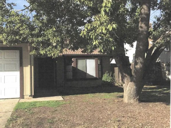 1855 Deauville Dr, Stockton, CA 95210