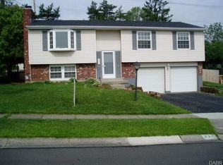 311 Ridgecrest Dr, West Carrollton, OH 45449