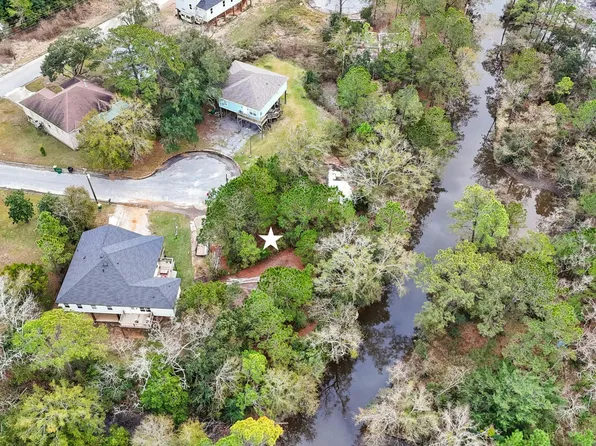 15928 Cottonwood Dr #23, Biloxi, MS 39532