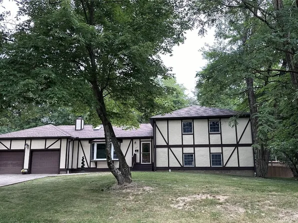 201 Devore Dr, Meadville, PA 16335