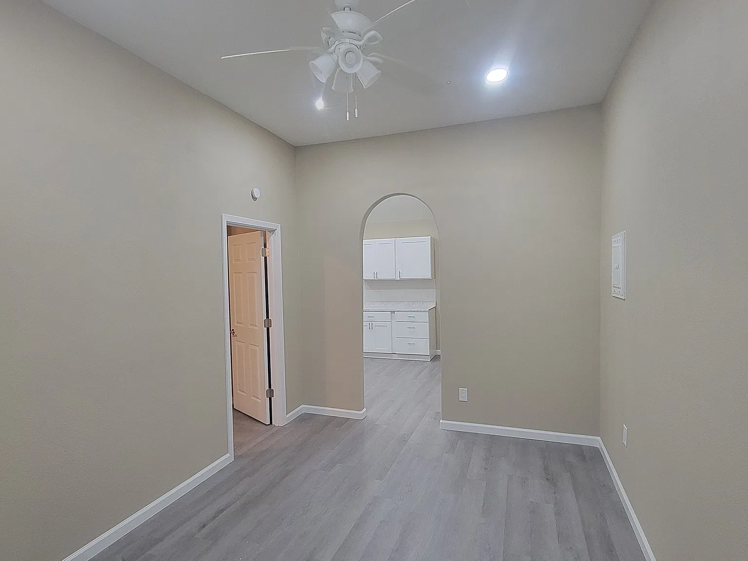 1 bed, 550 sqft, $575 — Photo 1
