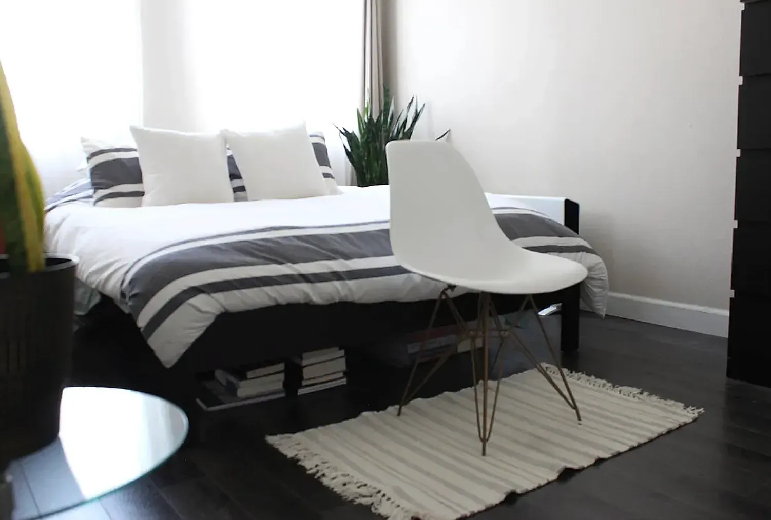 1 bed, 800 sqft, $2,000 — Photo 1