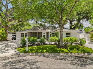 2215 Hibiscus St, Sarasota, FL 34239