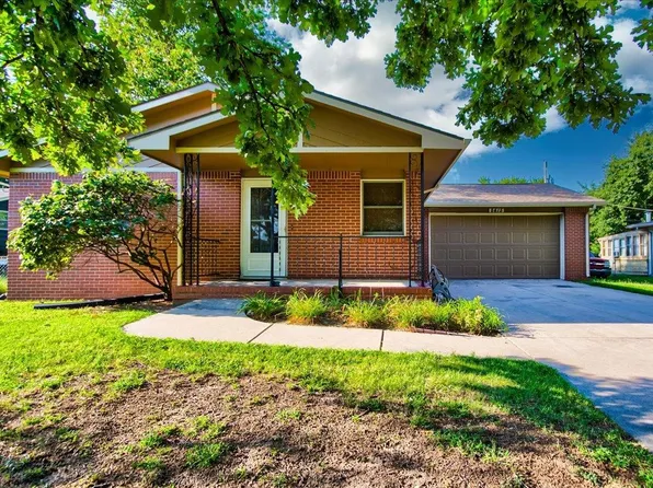 8415 W 9th St N, Wichita, KS 67212