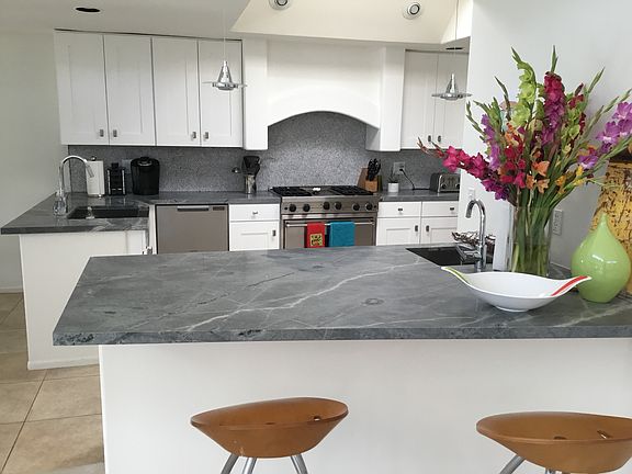 2017 Remodeled kitchen 