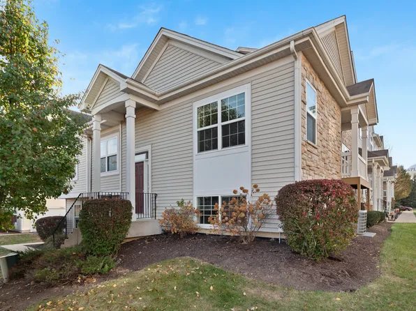 1386 Carolyn Ct, Yorkville, IL 60560