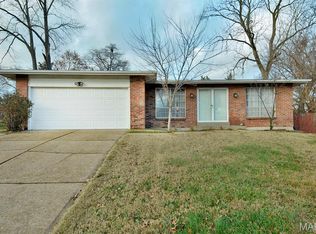 4753 Titan Ct, Saint Louis, MO 63128