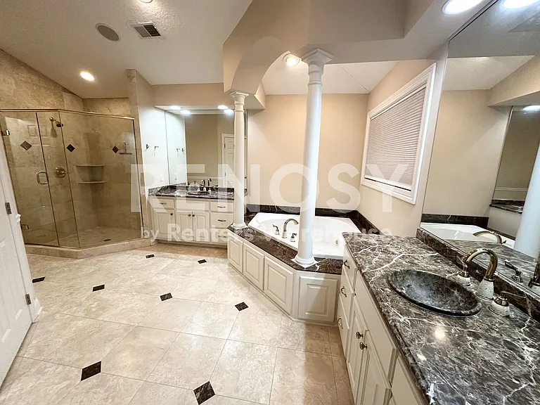 2470 Arnold Palmer Dr — Photo 30