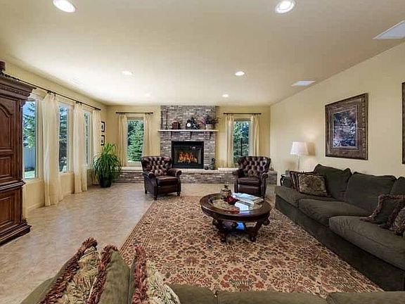 5th image of 3450 Masterson Cir