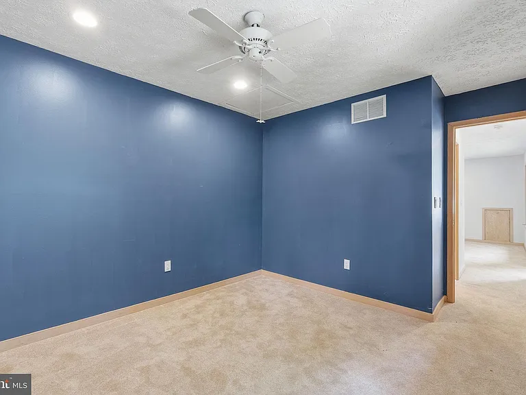 22 Poplar Point Rd — Photo 29