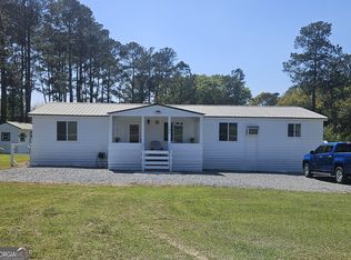 186 Fireplace Ln, Moultrie, GA 31768