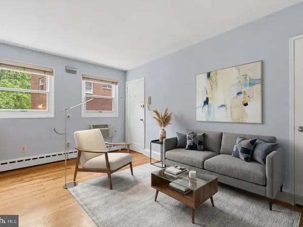 4595 Macarthur Blvd NW APT 4, Washington, DC 20007