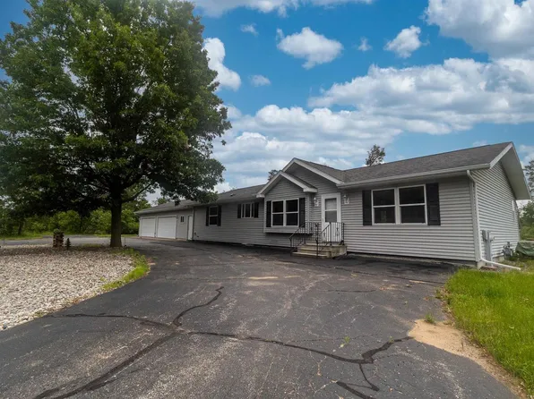 250 LEISURE LANE, Nekoosa, WI 54457