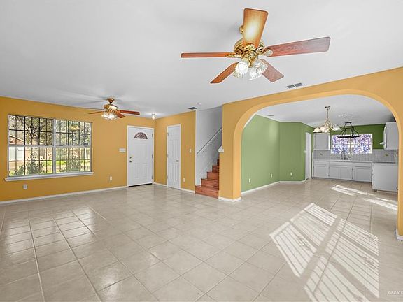 5th image of 209 San Ignacio Ave