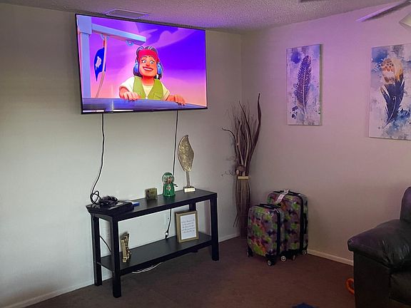4th image of 1025 S Ohio Ave #24