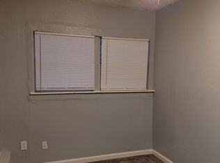 2730 E 2nd Pl, Lubbock, TX 79403