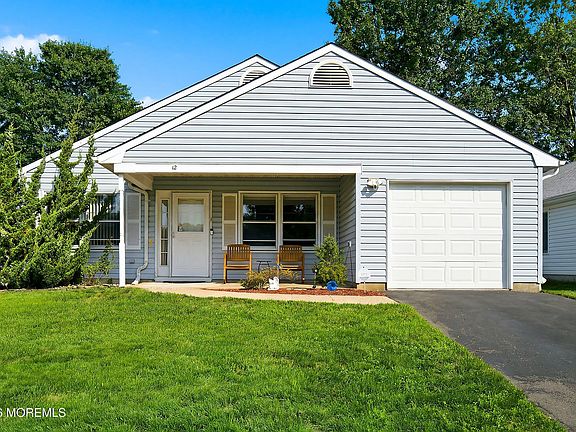 2nd image of 12 Springhill Drive