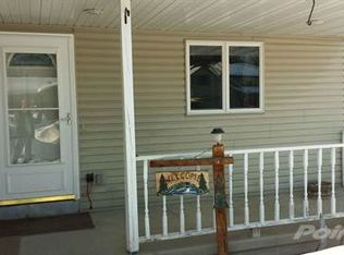 360B Pine St, Manawa, WI 54949