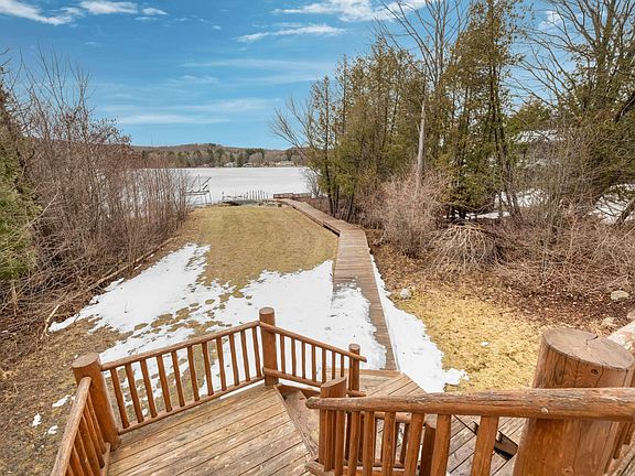 5th image of 549 Cedar Shores Trl