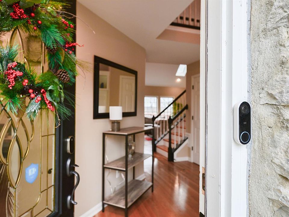 hillside 589 Winter Hill Ln, Lexington, KY 40509 | Zillow