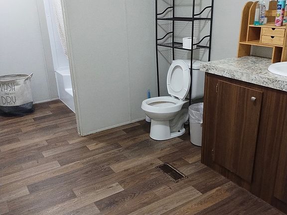 4th image of 105 Atakapa Ct #105