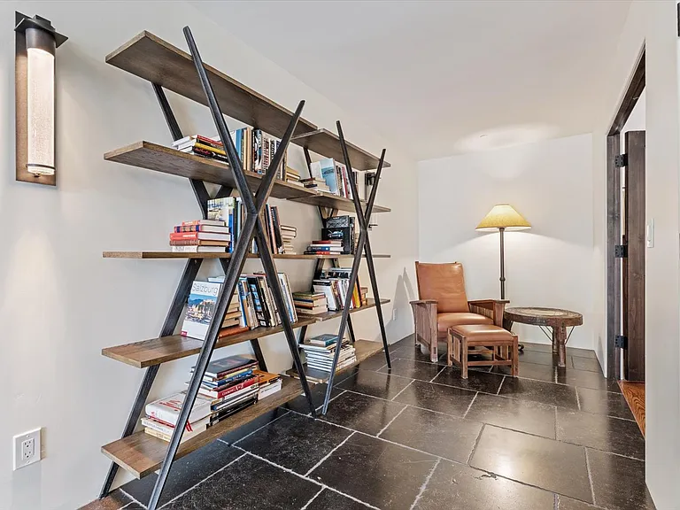 6717 E Solano Dr — Photo 48
