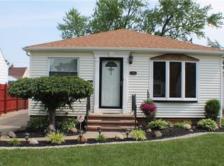 7718 Dorothy Ave, Parma, OH