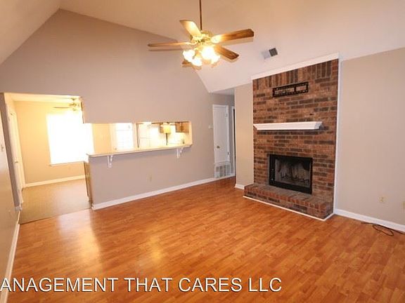3rd image of 3057 Lauren Dr