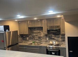 852 Centre St, Brockton, MA 02302