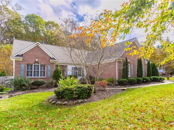 7814 Wilson Farm Rd, Summerfield, NC 27358