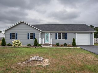 500 14th St, Grottoes, VA 24441